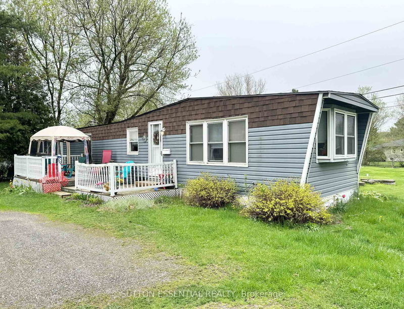 Unit 2 — 2-72 Main St. West St, Elizabethtown-Kitley - Elizabethtown Kitley (Old Kitley) Twp image-0-0