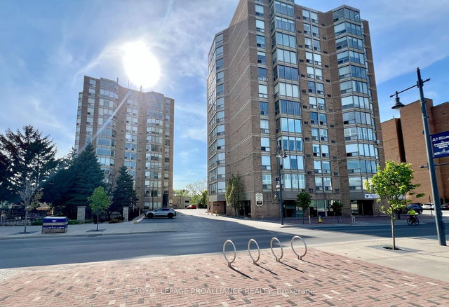 604 - 344 Front Street