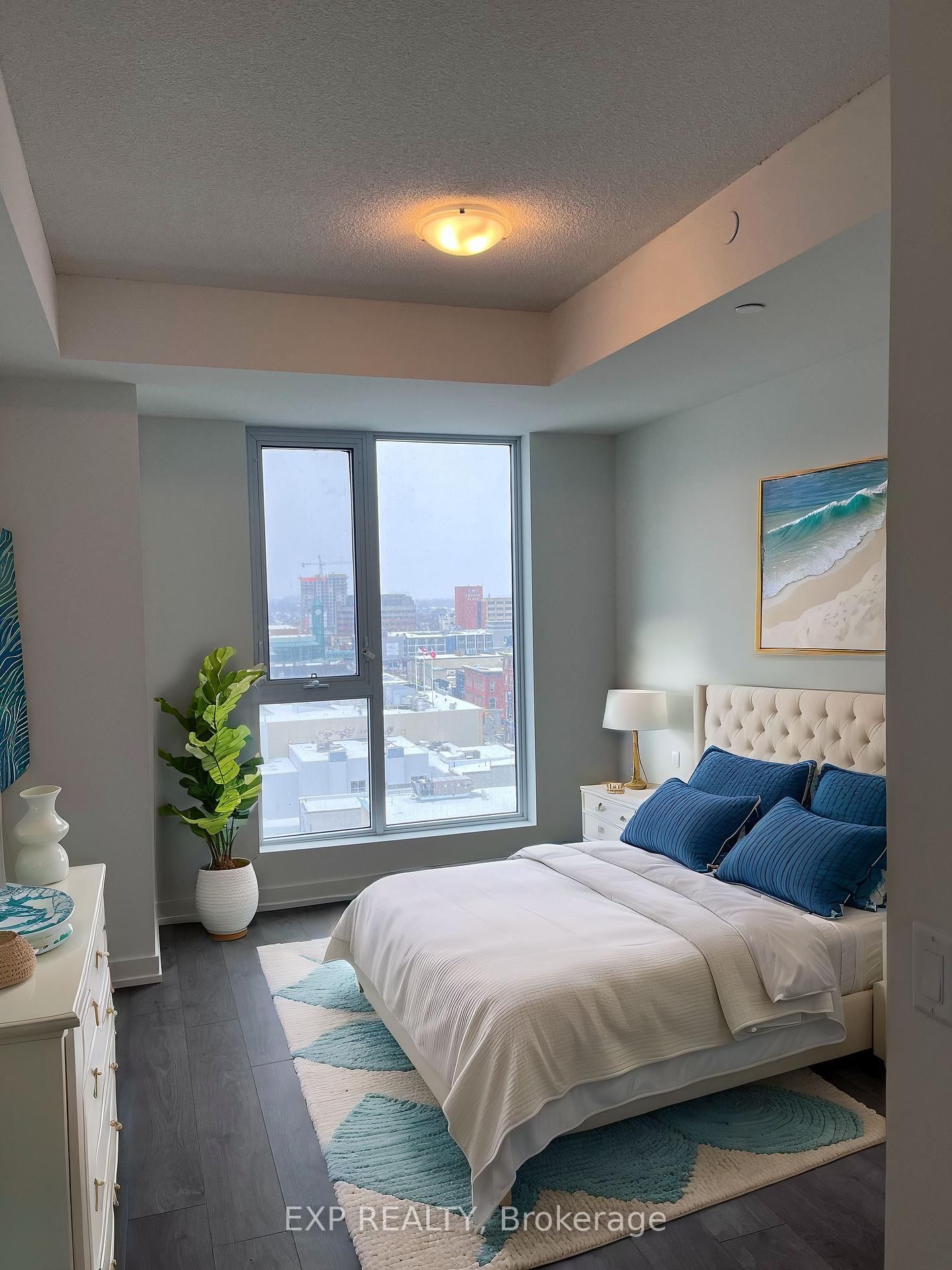 Condo for sale at 906-55 DUKE Street, Kitchener, N2H 0C9 - MLS: X12142996