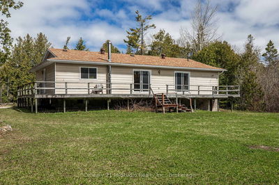 12 Nicholas St, Northern Bruce Peninsula - Northern Bruce Peninsula image-0-1