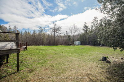 12 Nicholas St, Northern Bruce Peninsula - Northern Bruce Peninsula image-0-3