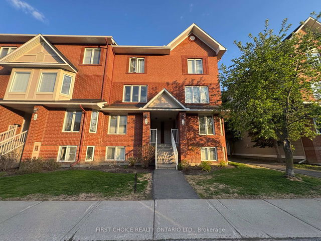 10 - 46 Lakepointe Drive