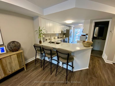 Unit 10 — 46 Lakepointe Dr, Orleans - Avalon East image-0-3