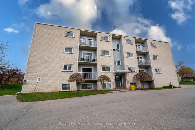 7 - 37 Conroy Crescent