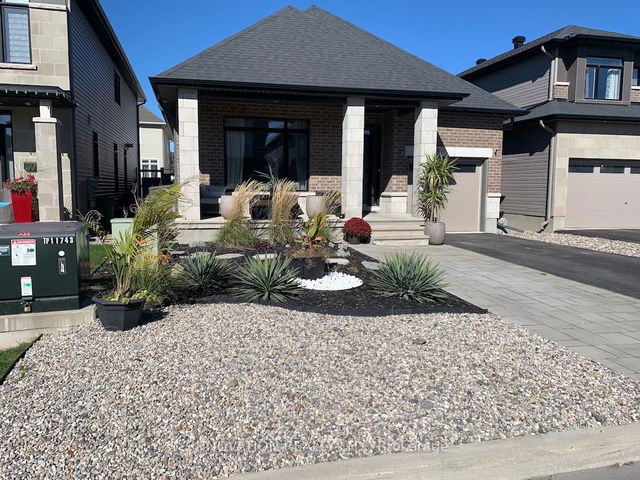 565 Bobolink Ridge