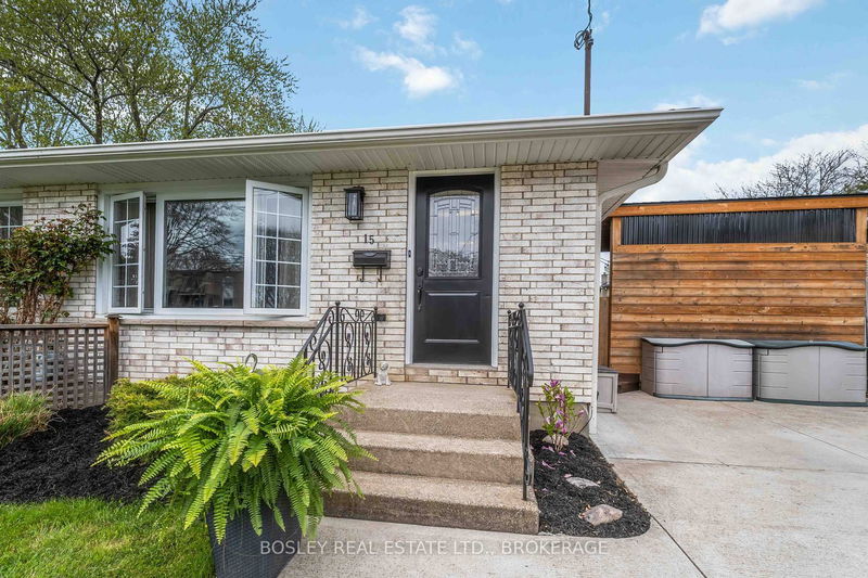 15 Westlake Lane, St. Catharines - Lakeport image-0-0