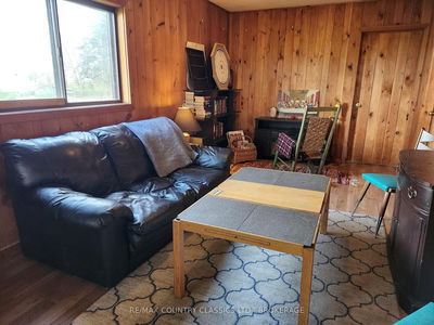 5853 Hwy 506, Cloyne - Frontenac North image-0-3