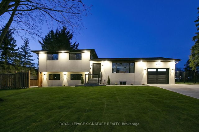 633 Green Meadow Crescent