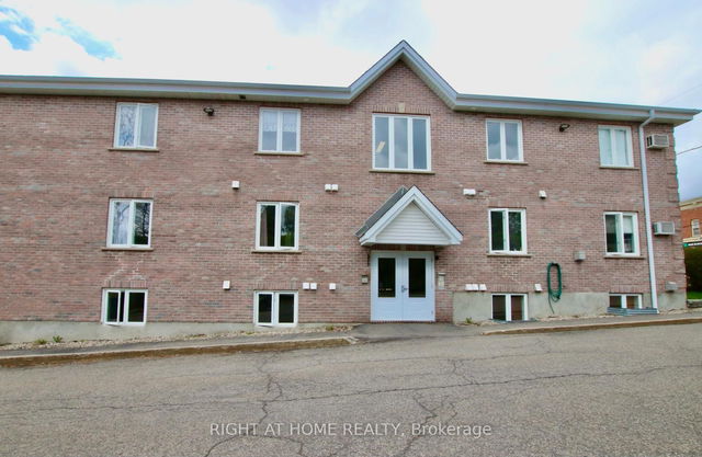1C - 97 Mill Street