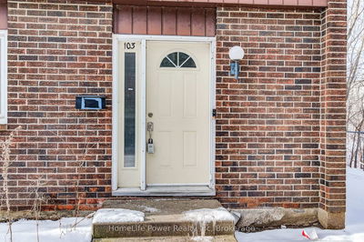 Unit 103 — 121 University Ave, Waterloo -  image-0-4