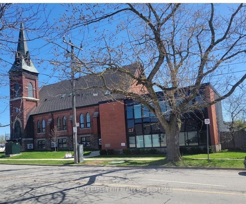 Unit 10 — 405 Merritt St, St. Catharines - Oakdale image-0-0