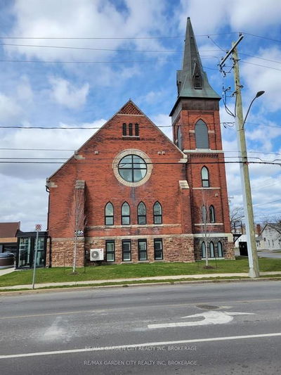Unit 10 — 405 Merritt St, St. Catharines - Oakdale image-0-2