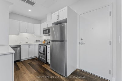 Unit 10 — 405 Merritt St, St. Catharines - Oakdale image-0-4