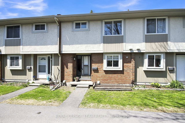 D - 459 Moodie Drive