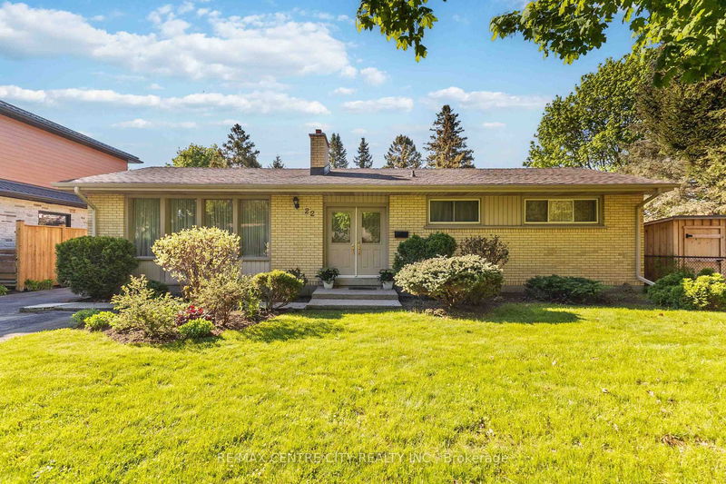 22 Hunt Club Dr, London North - North L image-0-0