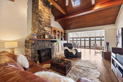 1782 Old Highway 2, Quinte West - Sidney Ward image-0-3