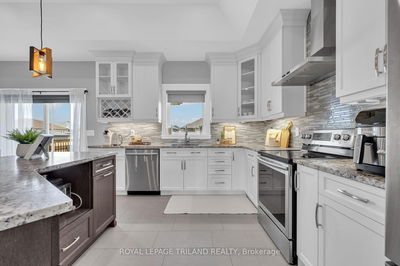 203 Spring St, Windsor - Windsor image-0-4
