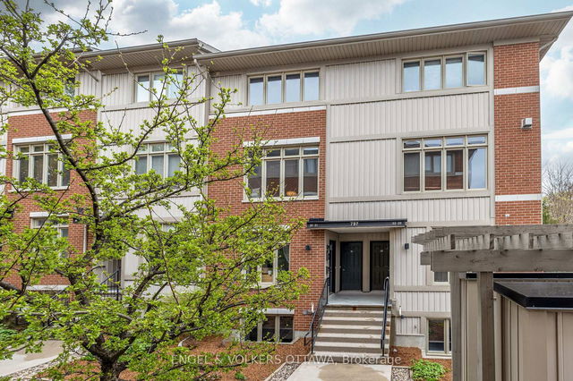 21 - 797 Montreal Road