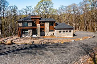 1002 Napier Crt, Lake of Bays - Franklin image-0-1