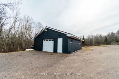 799 Maple Hill Rd, Powassan - Powassan image-0-2