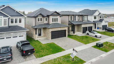 32 Sutherland Cres, Ingersoll - South image-0-1