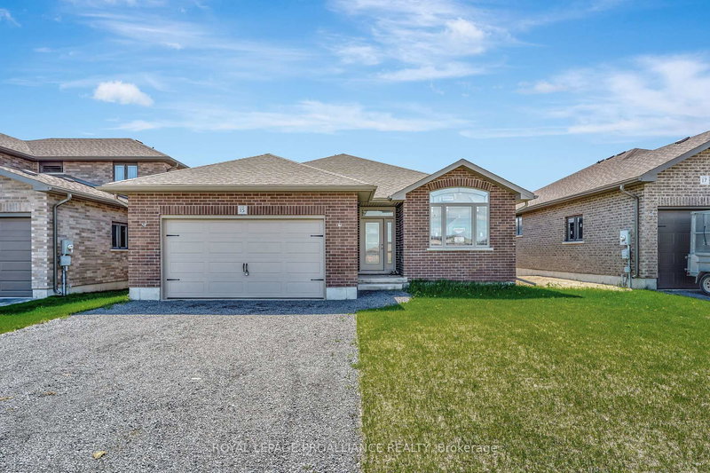 15 Andrew Cres, Quinte West, K8V 0K1 | Image 2
