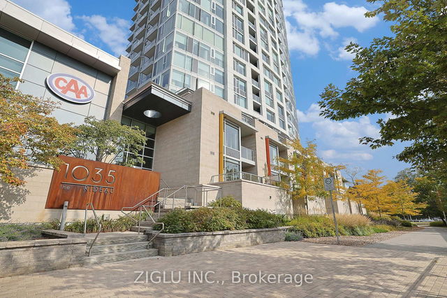 1702 - 1035 Bank Street