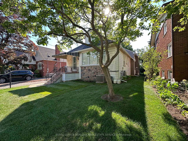 38 Viewpoint Avenue