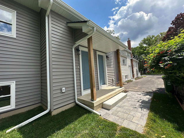 38 Viewpoint Avenue
