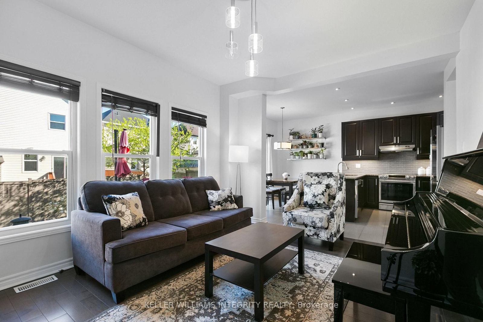 166 Streamside Crescent - Photo 17