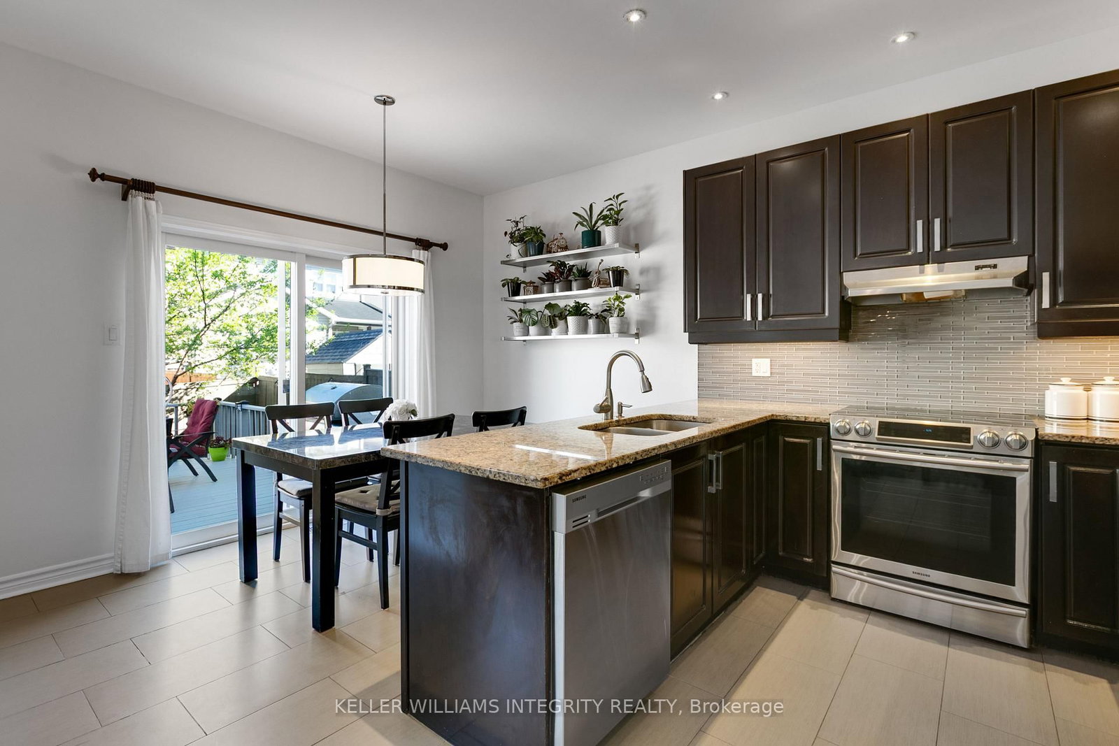 166 Streamside Crescent - Photo 20