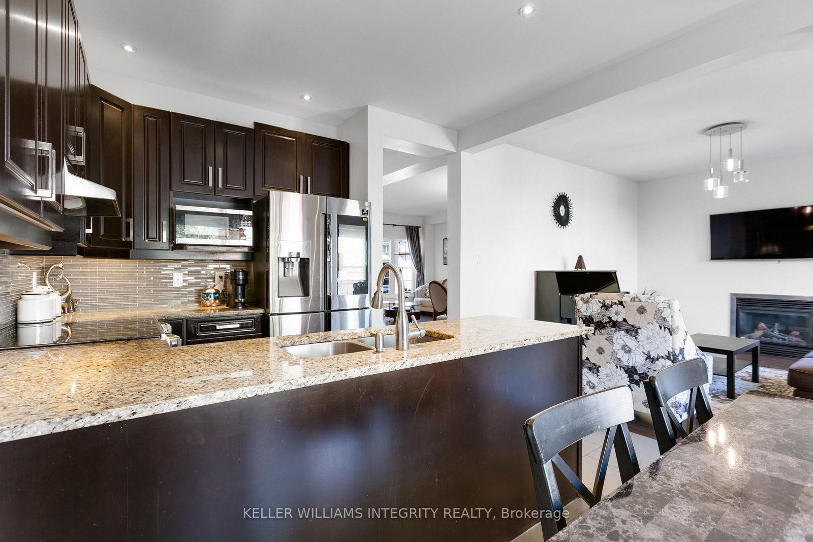 166 Streamside Crescent - Photo 21