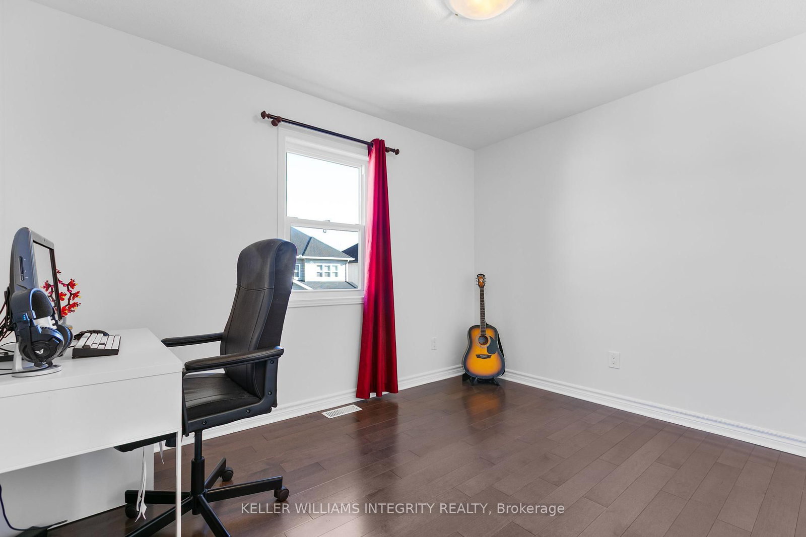 166 Streamside Crescent - Photo 33