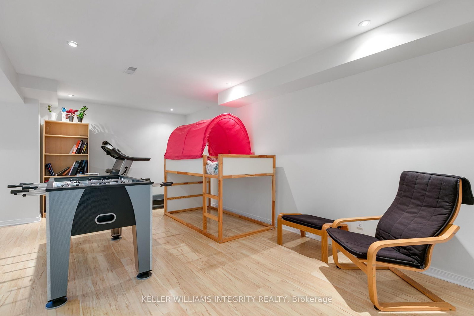 166 Streamside Crescent - Photo 35