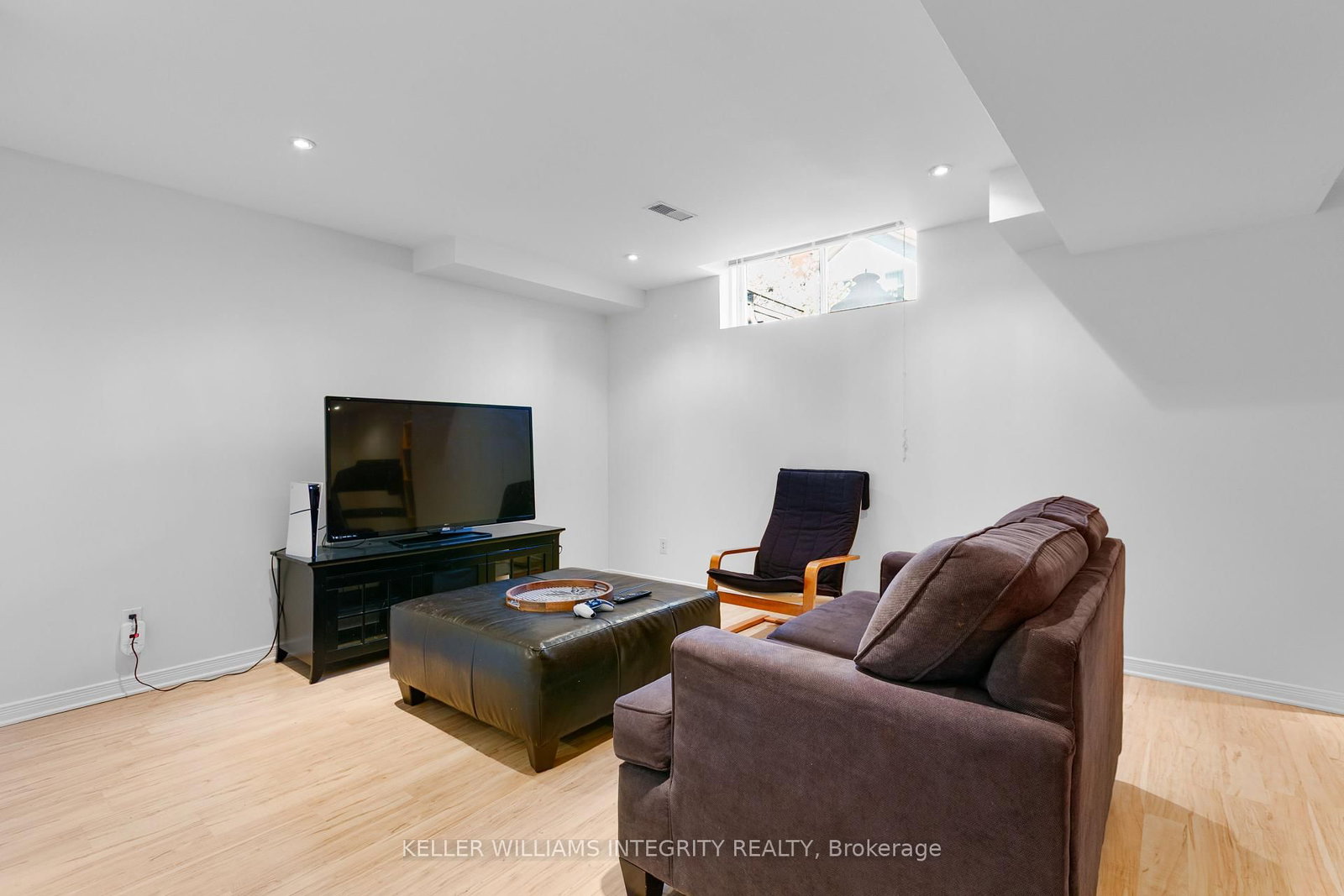 166 Streamside Crescent - Photo 36