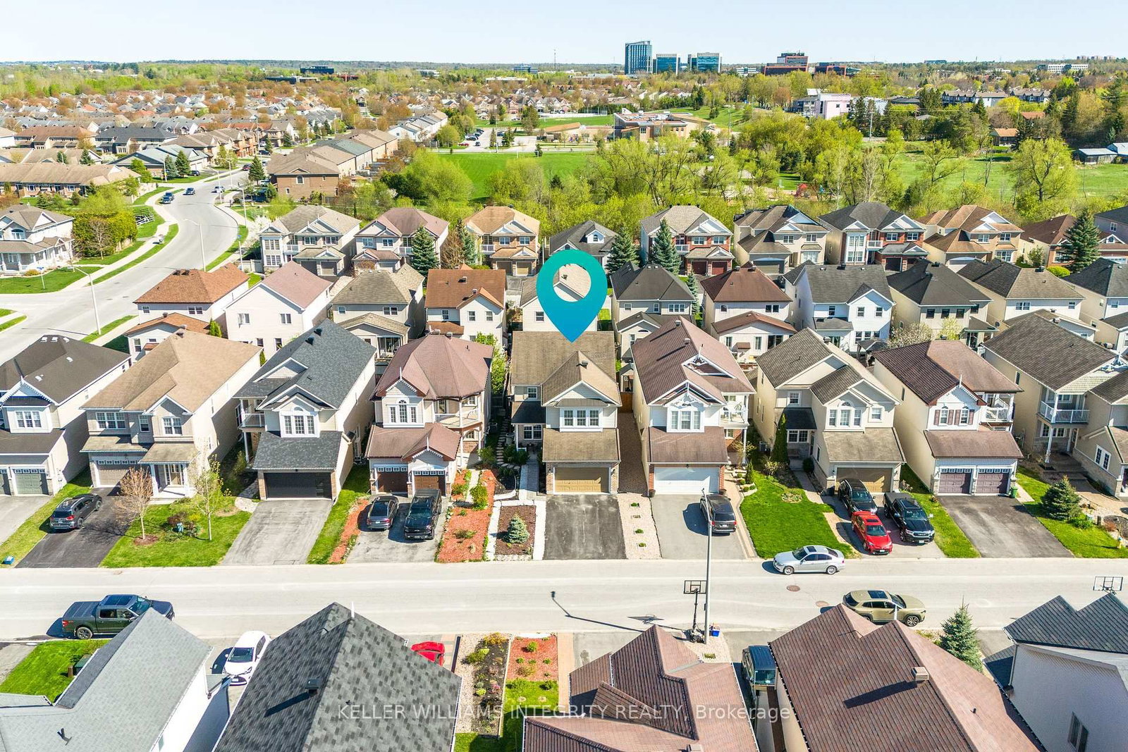 166 Streamside Crescent - Photo 4