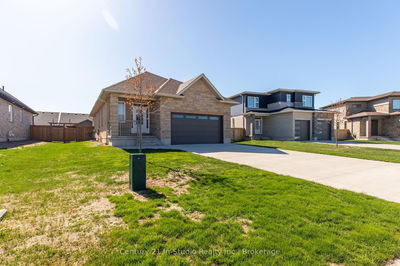 446 Walker Cres, Saugeen Shores - Saugeen Shores image-0-2