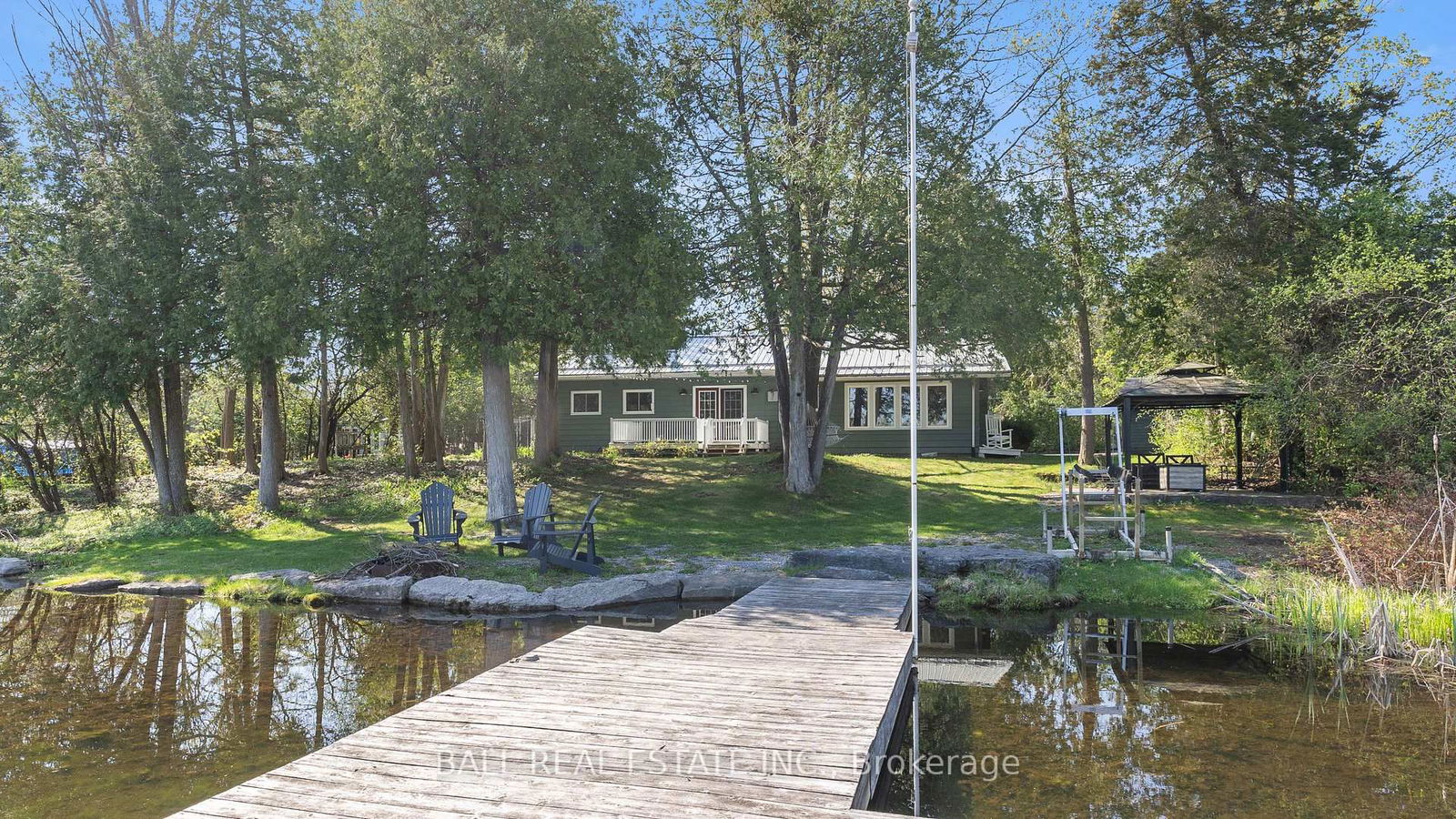 Property at 24 Little Bob