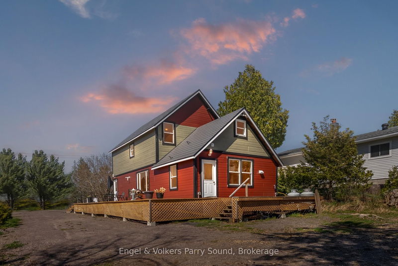 1 Holland Ave, Parry Sound Remote Area - Wallbridge image-0-0