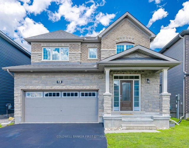 12 HAWKS LANDING Crescent