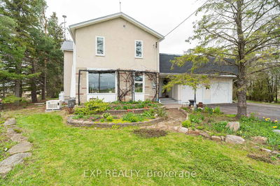 531 Route 400, Russell - Russell Twp