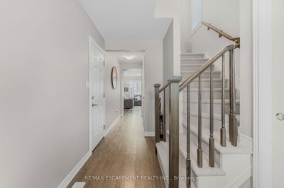 111 Heron St, Welland - Coyle Creek image-0-4