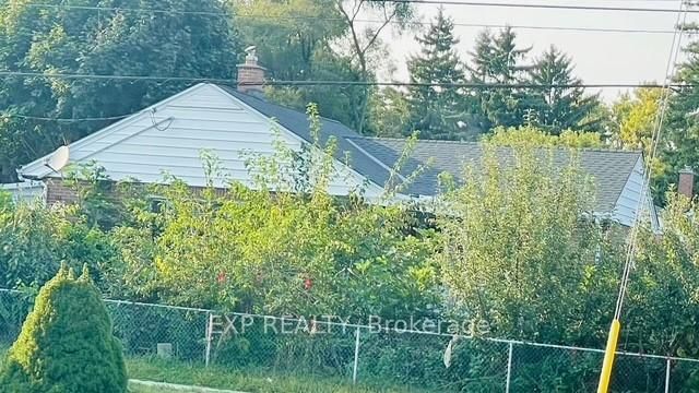 756 Cheapside St, London East, N5Y 3Y7 | Image 2