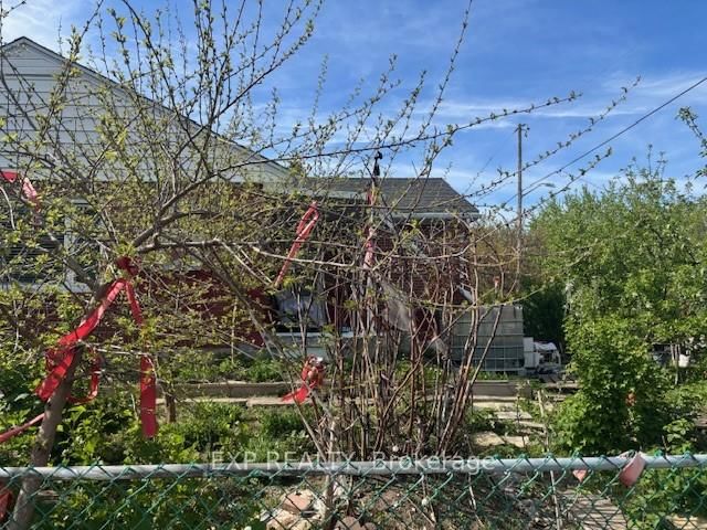 756 Cheapside St, London East, N5Y 3Y7 | Image 3