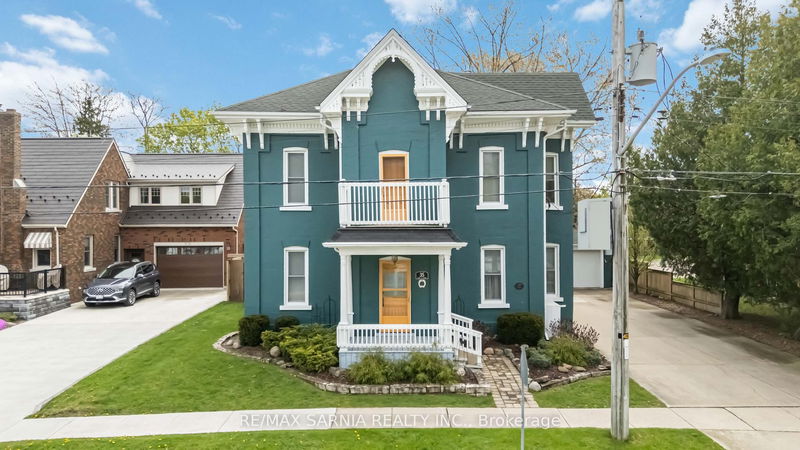 35 Main St, Lambton Shores - Lambton Shores image-0-0