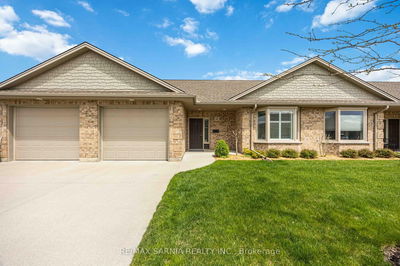 Unit 6 — 5969 Townsend Line, Lambton Shores - Forest