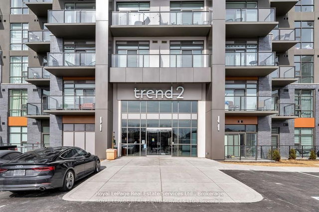 324 - 460 Dundas Street