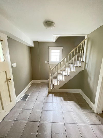 249 Russell Ave, St. Catharines - Downtown image-0-4