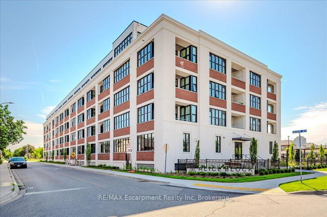 528 - 120 Huron Street