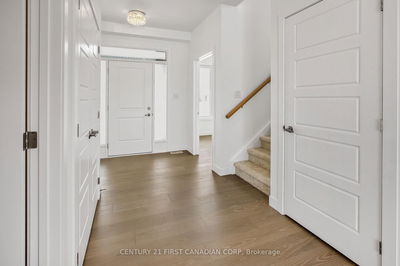 30 SPRUCE Cres, North Middlesex - Parkhill image-0-2